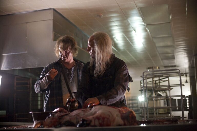 Critique Détour Mortel 4, Origines Sanglantes (Wrong Turn 4 : Bloody Beginnings)