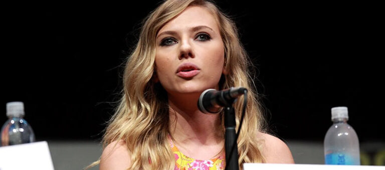 Scarlett Johansson dirigera « L'Exorciste »