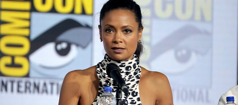 Thandiwe Newton rejoint le casting de « Mercredi »