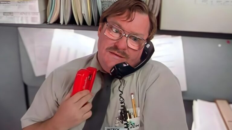L'histoire vraie derrière l'agrafeuse d'Office Space est plus étrange que la fiction