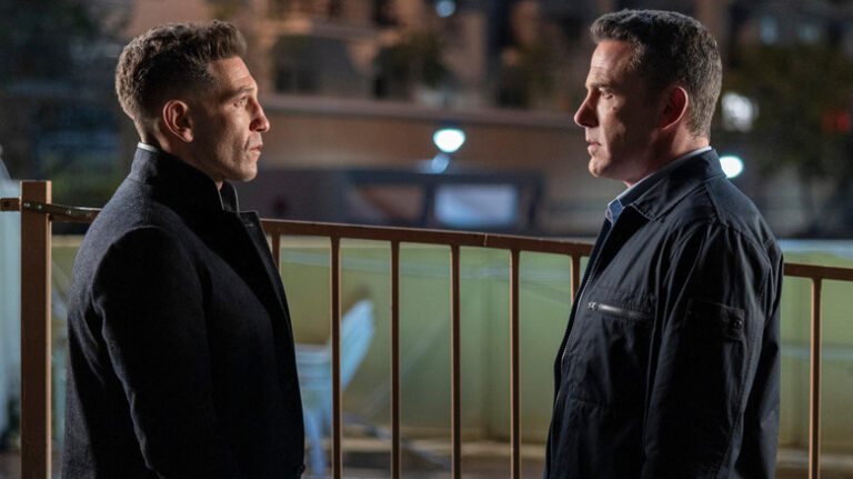 La revue comptable 2: la franchise devient plus grande et plus sombres mais ne perd pas son cœur