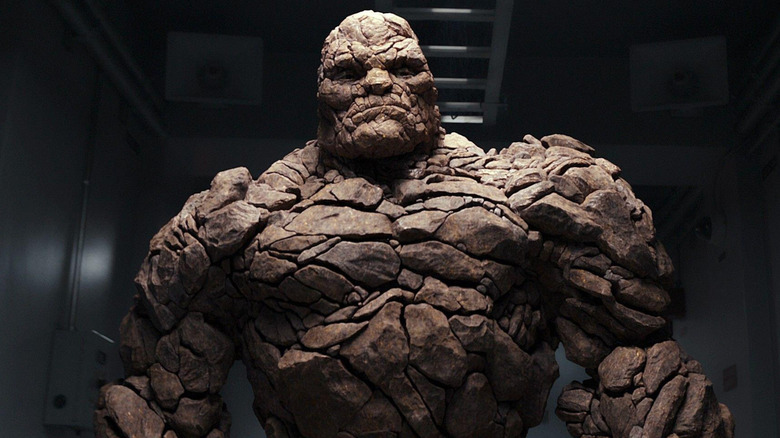 Ben Grimm de Jamie Bell / The Thing Wandering the Halls dans Fantastic Four (2015)