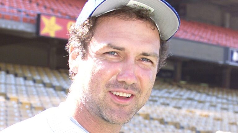 Les meilleurs rôles de film et de télévision de Norm Macdonald sont classés