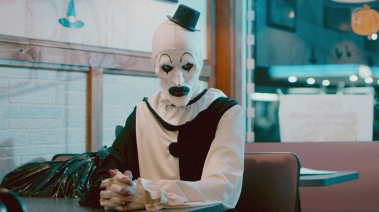 Qu'est-ce que l'art le clown? Le méchant du terrifiant a expliqué