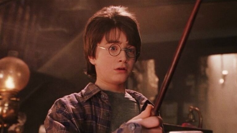 Quel âge avait Daniel Radcliffe dans les films Harry Potter?