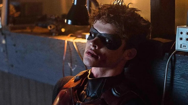 Peacemaker n'est pas le seul garçon triste de DC