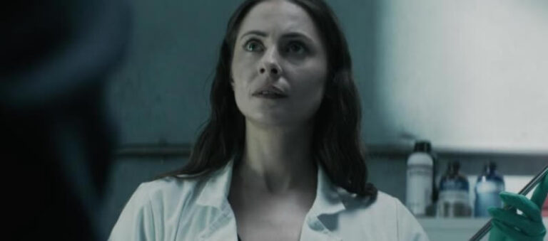 Shudder Latter le film de «l'assistant mortuaire»