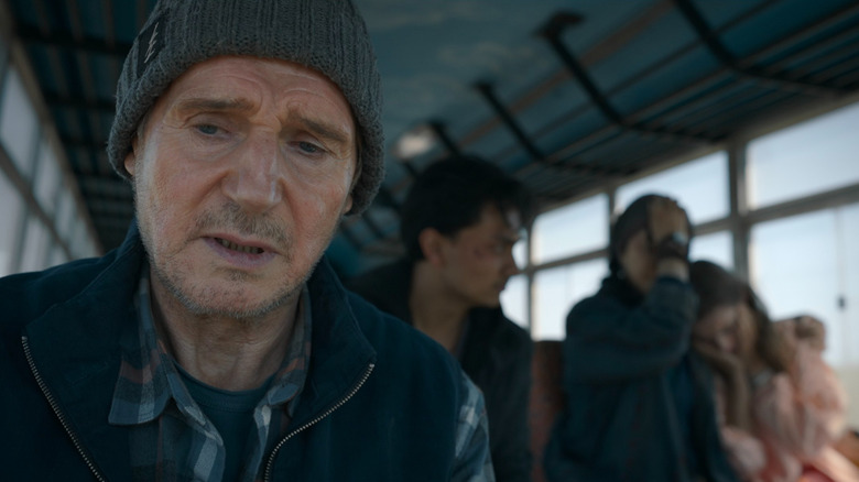 Mike McCann dans un bus à Ice Road: Vengeance