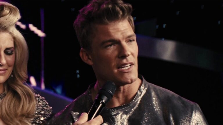 Comment Alan Ritchson a ressenti à propos de la mort de ses jeux de faim