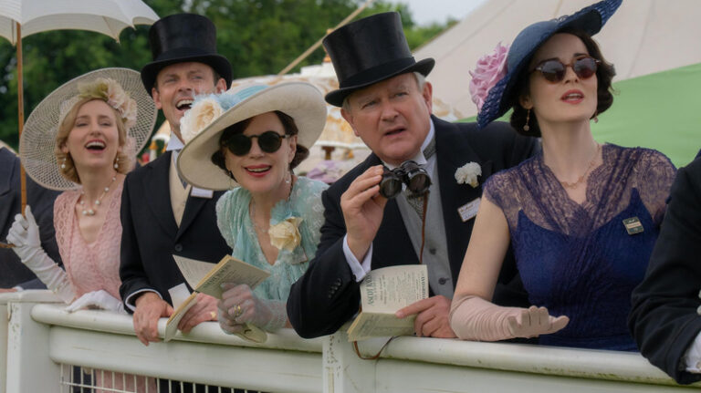 Every Downton Abbey Movie & TV Show, classé