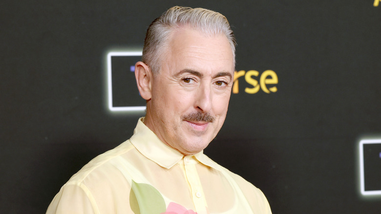Alan Cumming souriant au Festival de Televere en 2025
