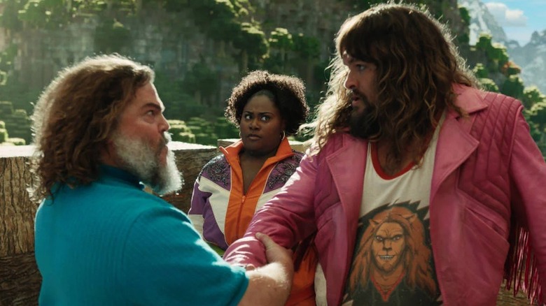 Steve et Garrett servent la main dans le monde