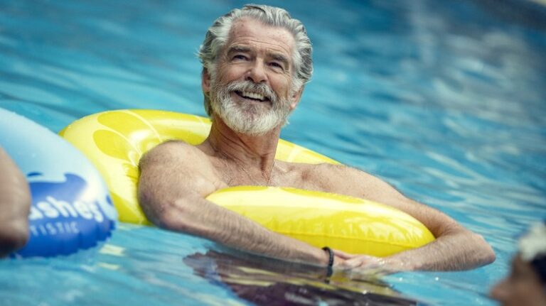 Le remplacement des couteaux de Pierce Brosnan souffre d'un déclin majeur de l'audience Netflix