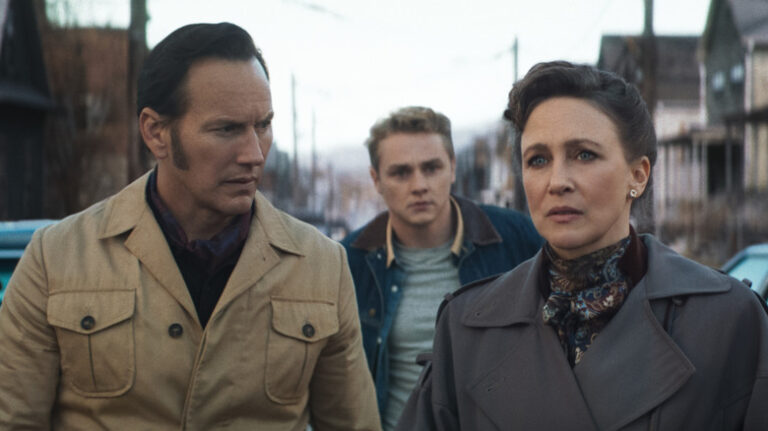 Pourquoi la conjuration: les derniers rites ont époustouflé tout le monde au box-office