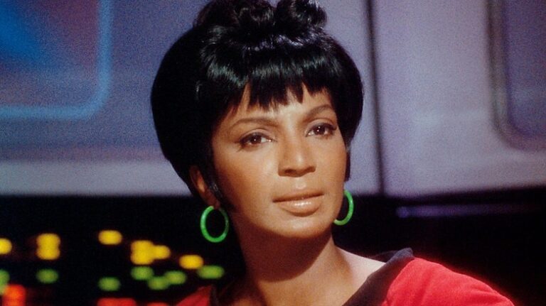 Chaque version de Nyota Uhura de Star Trek, classée