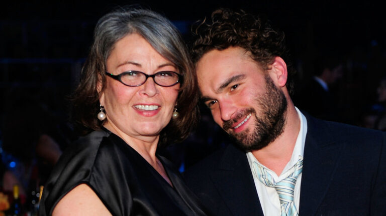 Johnny Galecki et Roseanne se sont associés pour ce film oublié avant leur sitcom à succès