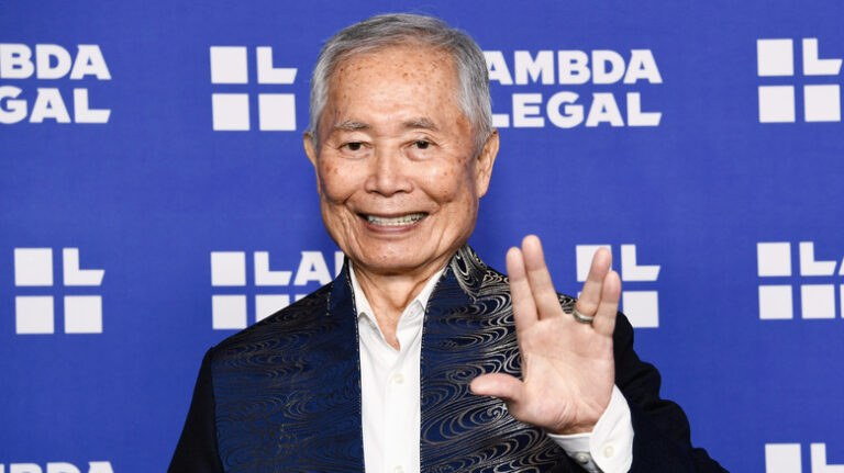 Le méchant de Batman que vous avez complètement oublié George Takei de Star Trek a joué