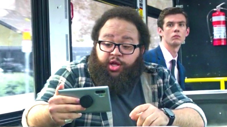 Un blogueur en tournage à Shang-Chi