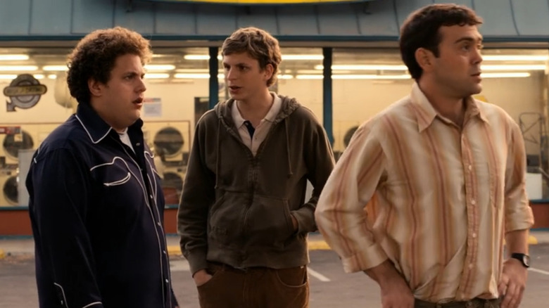 Seth jette un coup d'œil à Francis