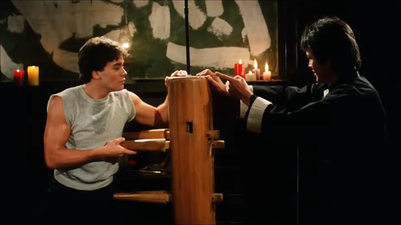 Bruce Lee entraîne Jason Stillwell dans 