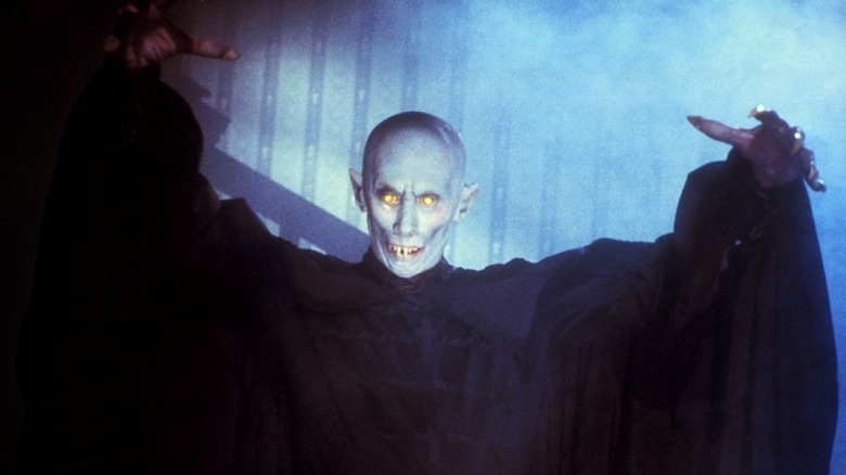 Le vampire qui surgit effrayant "Le terrain de Salem" (1979)