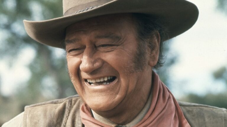 Les demandes constantes de John Wayne ont changé la grande fin du tireur