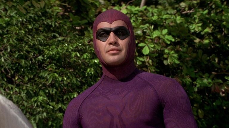 Billy Zane a dirigé un film de super-héros sous-estimé des années 90 qui a échoué au box-office