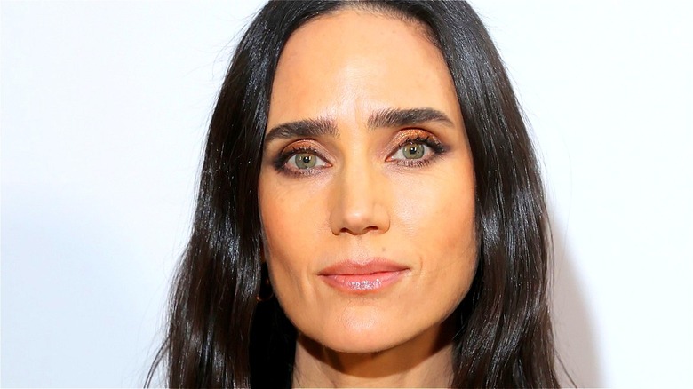Jennifer Connelly posant pour les photographes