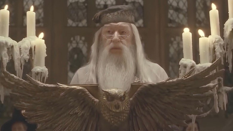 Dumbeldore fait un discours