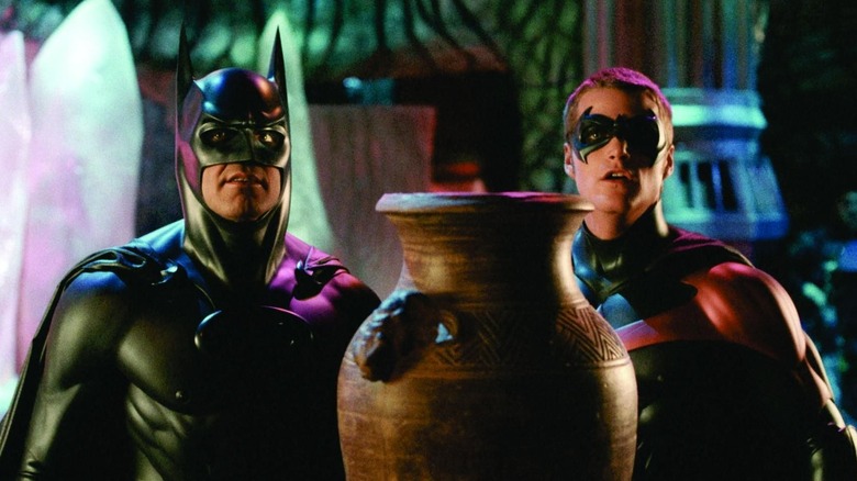 Batman et Robin ont l'air choqués dans Batman & Robin (1997)