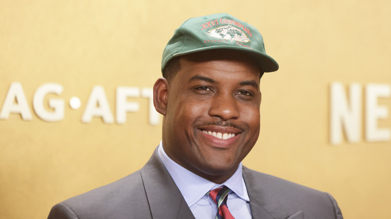 Lionel Boyce porte une casquette de baseball