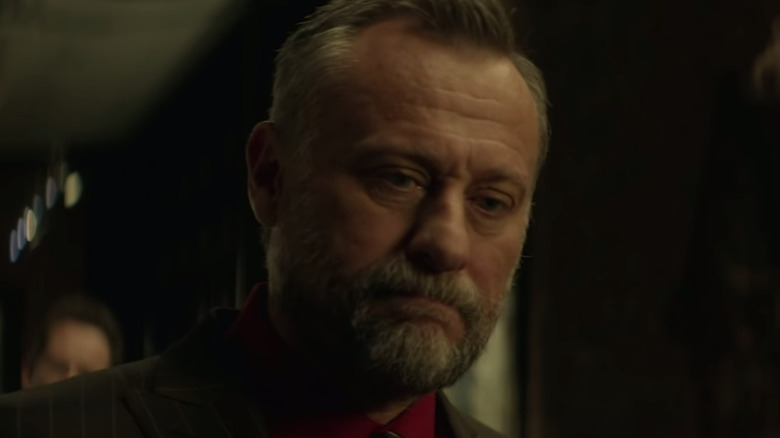 Michael Nyqvist fronçant les sourcils John Wick