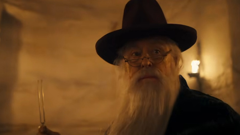 Albus Dumbledore dans un couloir "Harry Potter et la pierre philosophale" (2026)