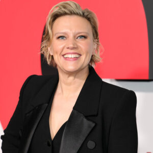 52 fois où Kate McKinnon a brisé d'autres acteurs sur le tournage