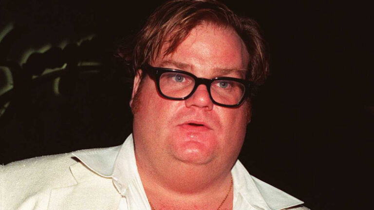 À quoi ressemblaient les 12 derniers mois de la vie de Chris Farley