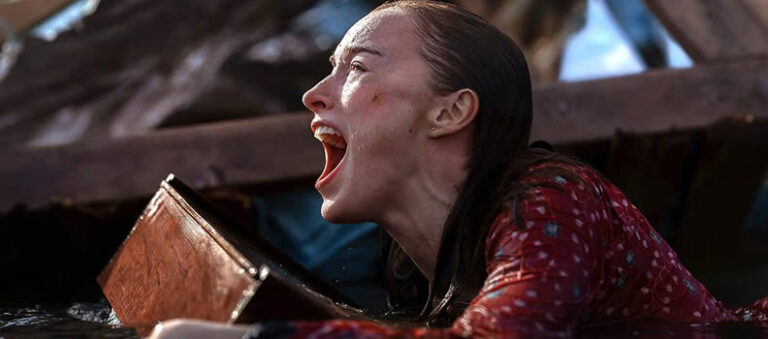 Bande-annonce officielle de « Thrash » à la nage