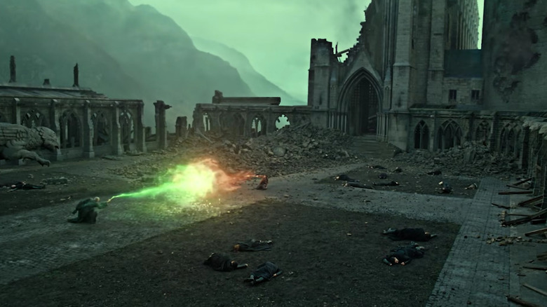 Voldemort et Harry Potter en duel dans Harry Potter et les Reliques de la Mort : Partie 2