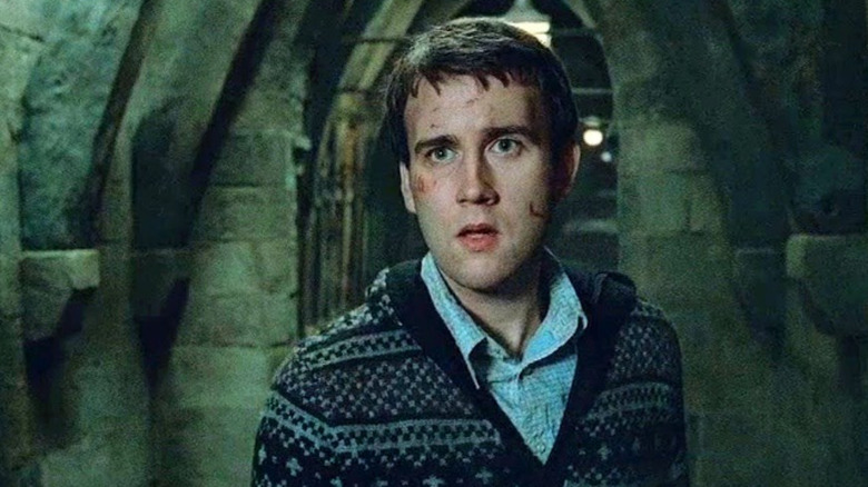 Neville Londubat porte un cardigan dans Harry Potter et les Reliques de la Mort