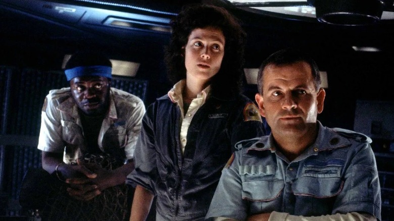 Ripley, Parker et Ash parlent du Nostromo dans Alien (1979)