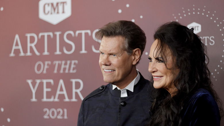 Randy Travis et Mary Travis