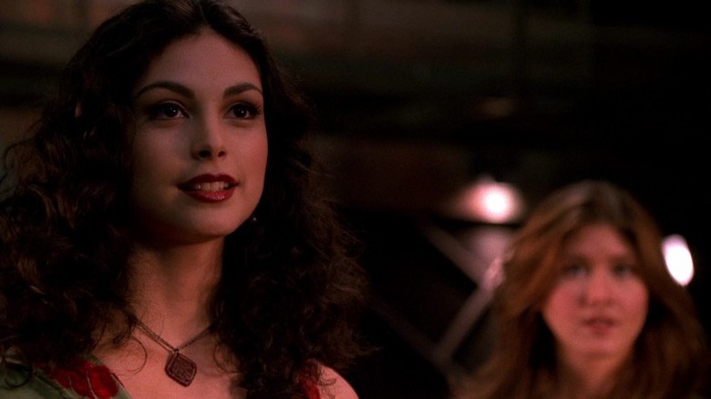 Morena Baccarin dans Luciole