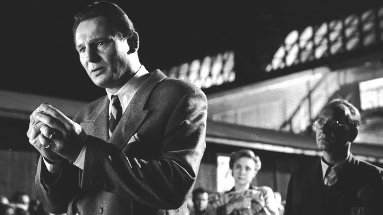 Oskar Schindler réfléchit aux vies qu'il n'a pas sauvées "La liste de Schindler" (1993)
