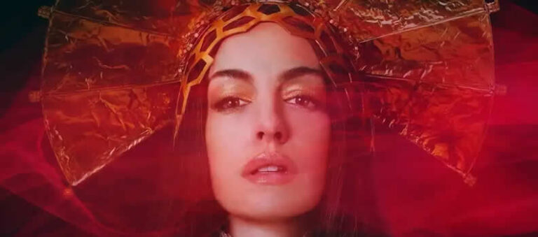 A24 dévoile la bande-annonce finale de « Mother Mary »
