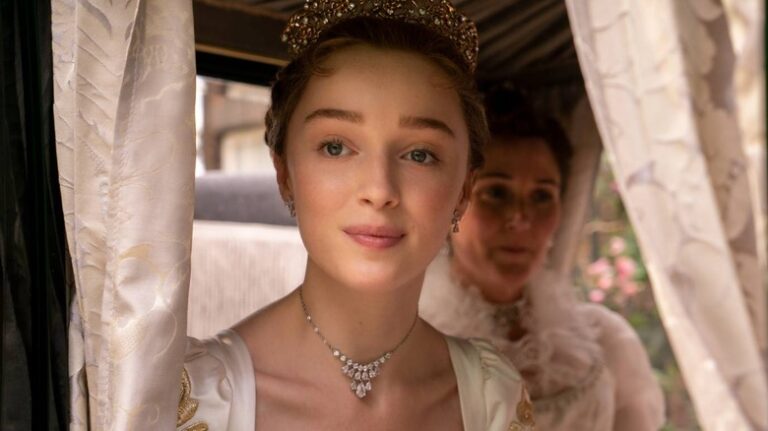 Détails tragiques sur la star de Bridgerton, Phoebe Dynevor