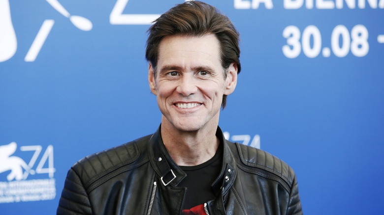 Jim Carrey souriant