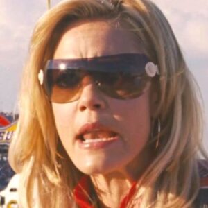 Pourquoi Carley Bobby de Talladega Nights semble si familière