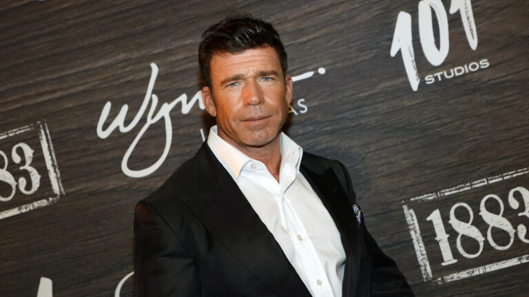 Pourquoi Taylor Sheridan considère ses 3 premiers films comme une trilogie