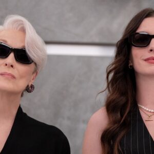 Sans vie avec quelques éclairs de brillance