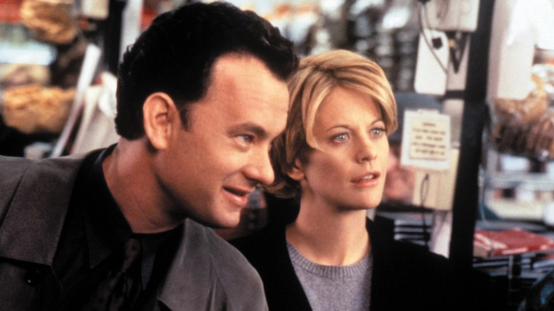 Kathleen et Joe se promènent ensemble dans You've Got Mail