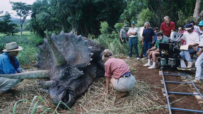 Casting et équipe sur le tournage de Jurassic Park
